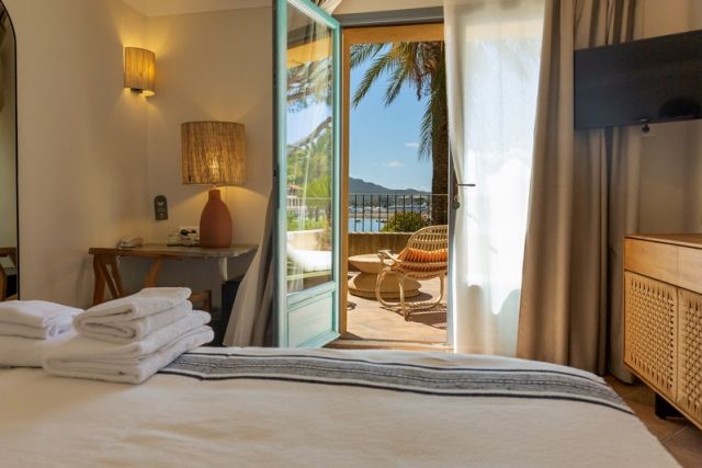 Casa Santini x Roc Seven